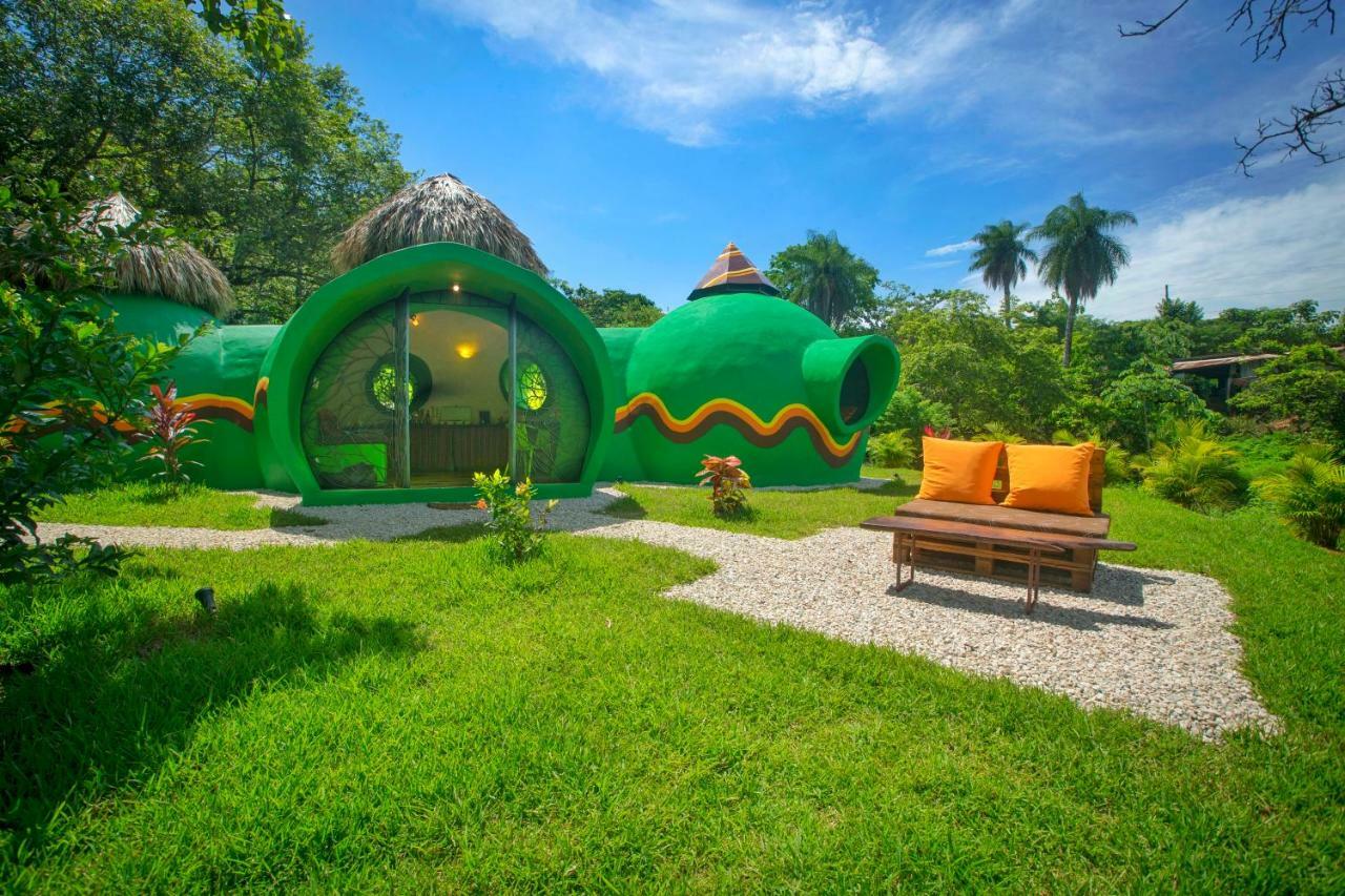 Green Moon Lodge Montezuma Buitenkant foto